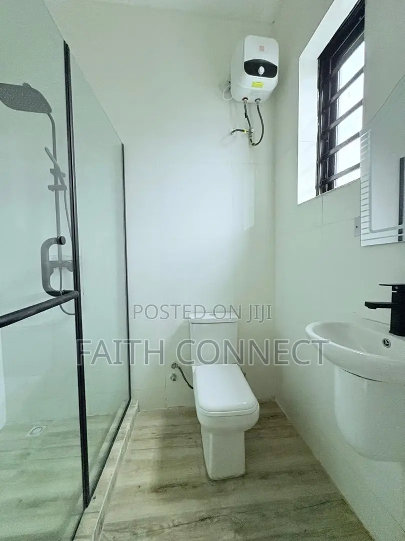 5bdrm Duplex in Abraham Adesanya for sale