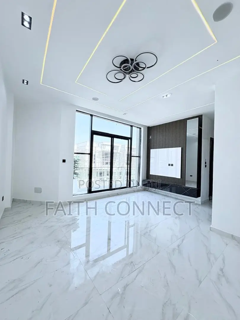 4bdrm Duplex in Ajah for sale