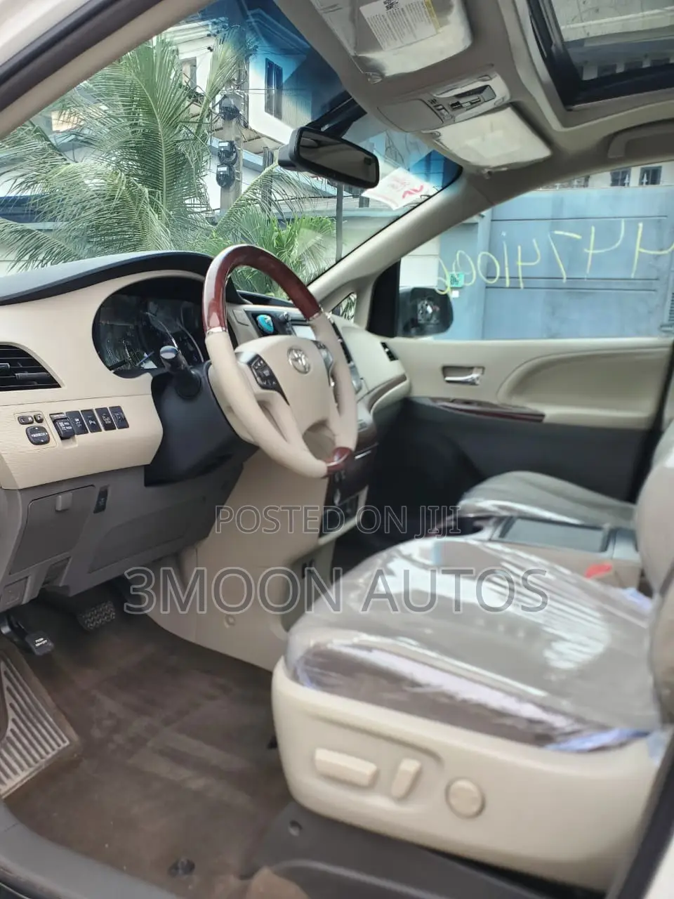 Toyota Sienna Limited FWD 7-Passenger 2013 White