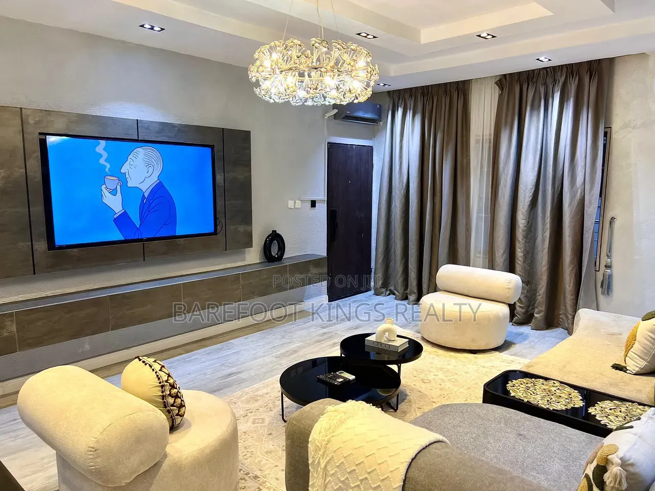 Luxury 3Bedroom Apartment