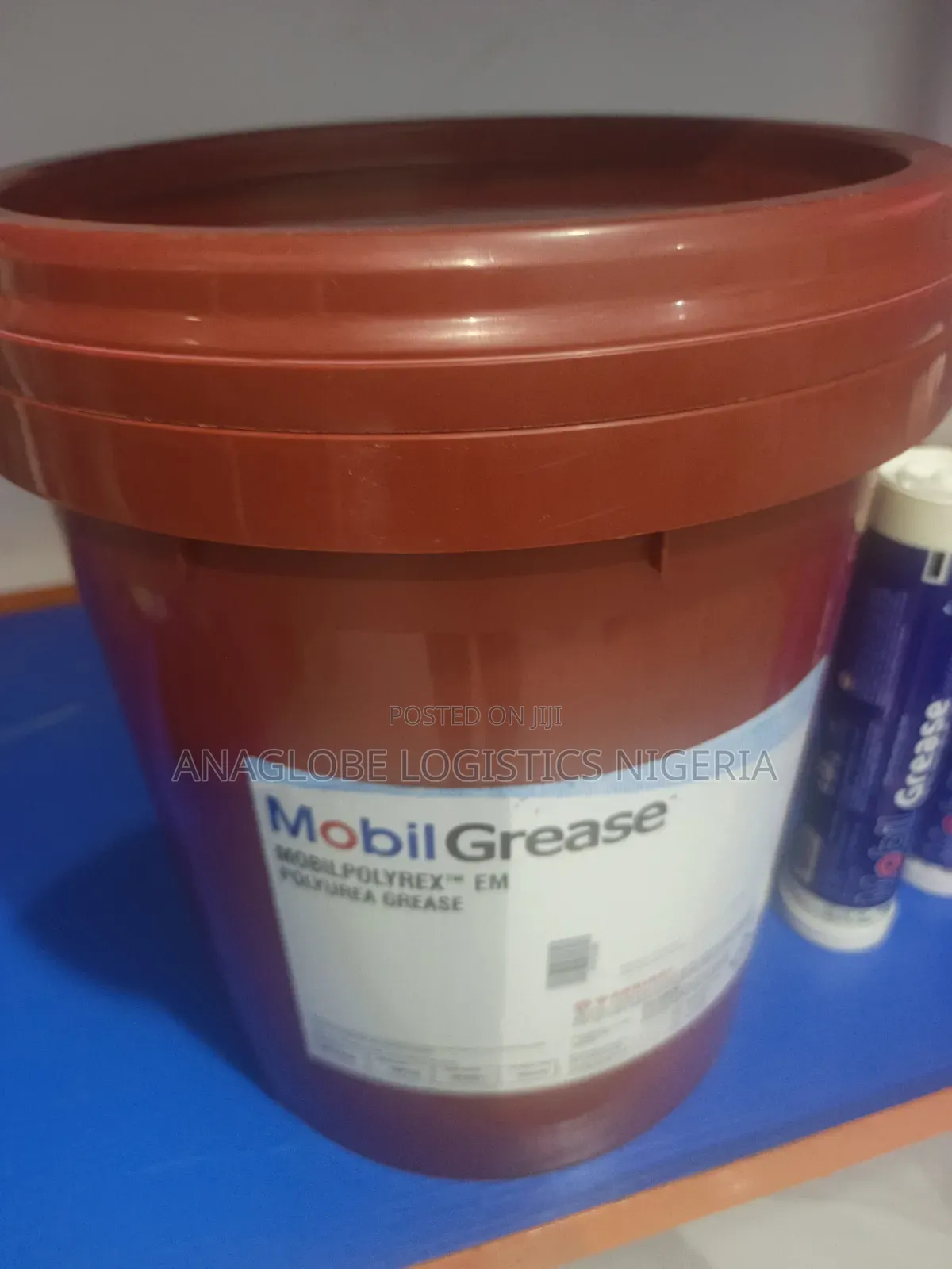 Mobilpolyrex Em Polyurea Grease
