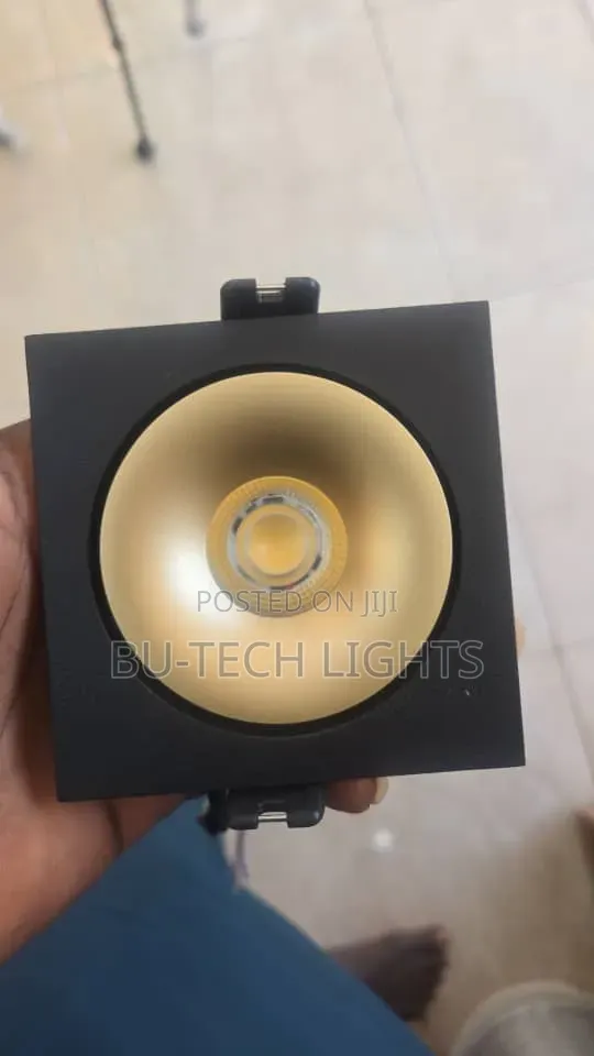 12W 3 Colors Single Adjustable Anti-Glare COB LED Recessed Downlight