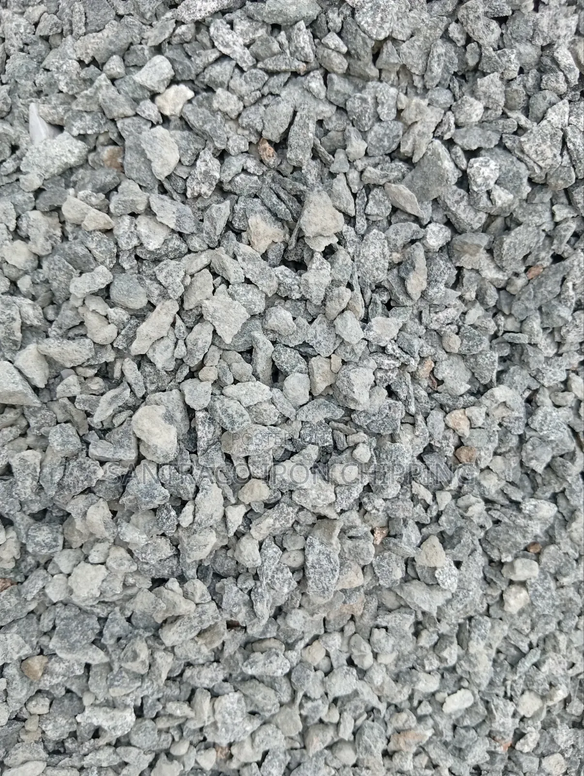 Super-Strong Iron Black Chippings Clean Granite – Direct From Quarry