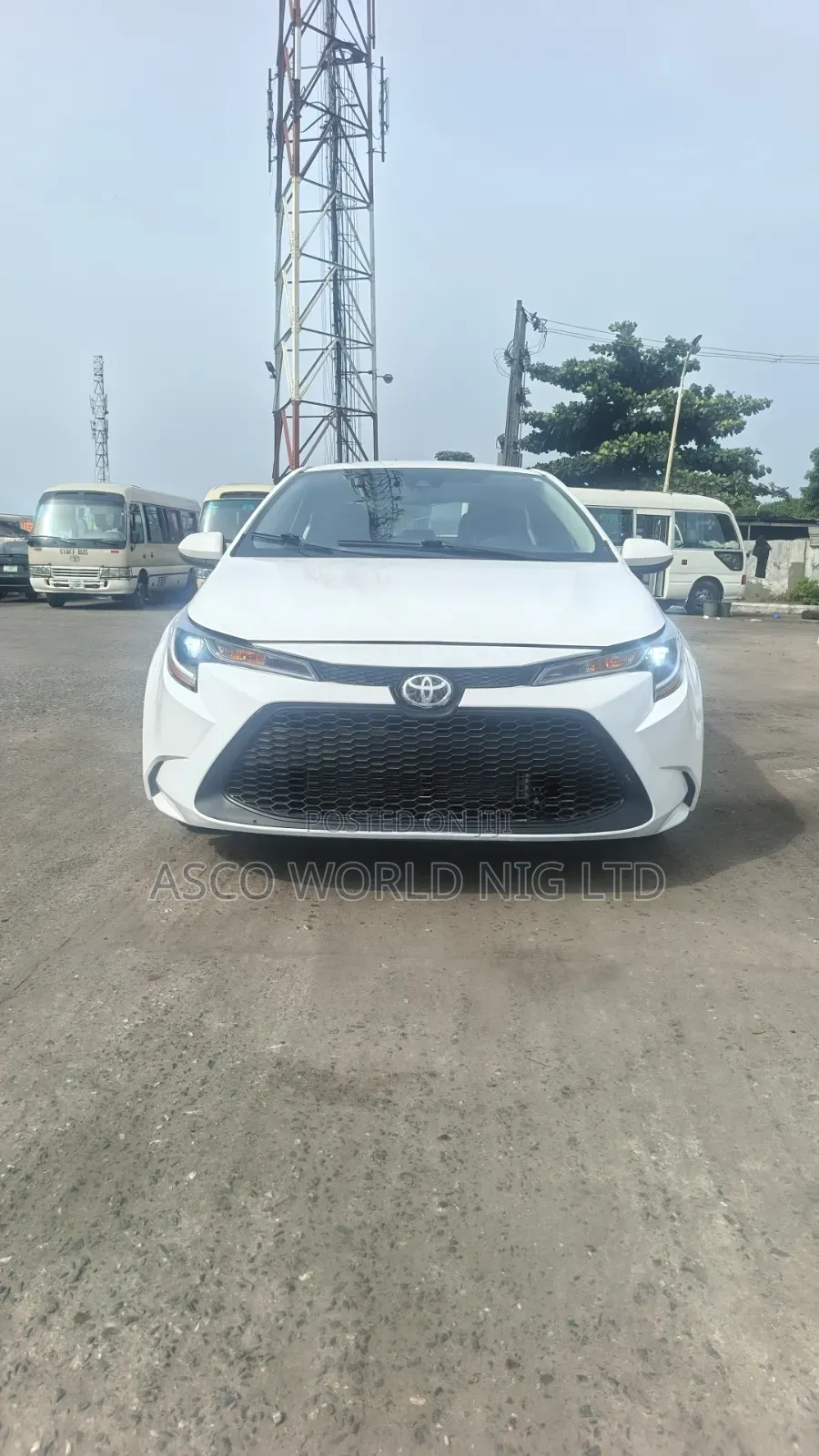 Toyota Corolla LE 2022 White