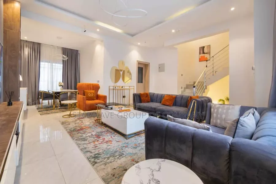 Luxury 4bedroom Duplex With Swimming Pool at Lekki Phase 1