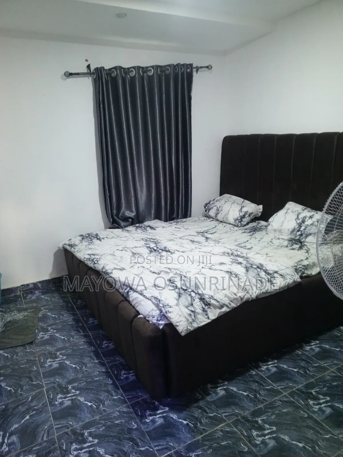 1bdrm Room & Parlour in Ologuneru for rent