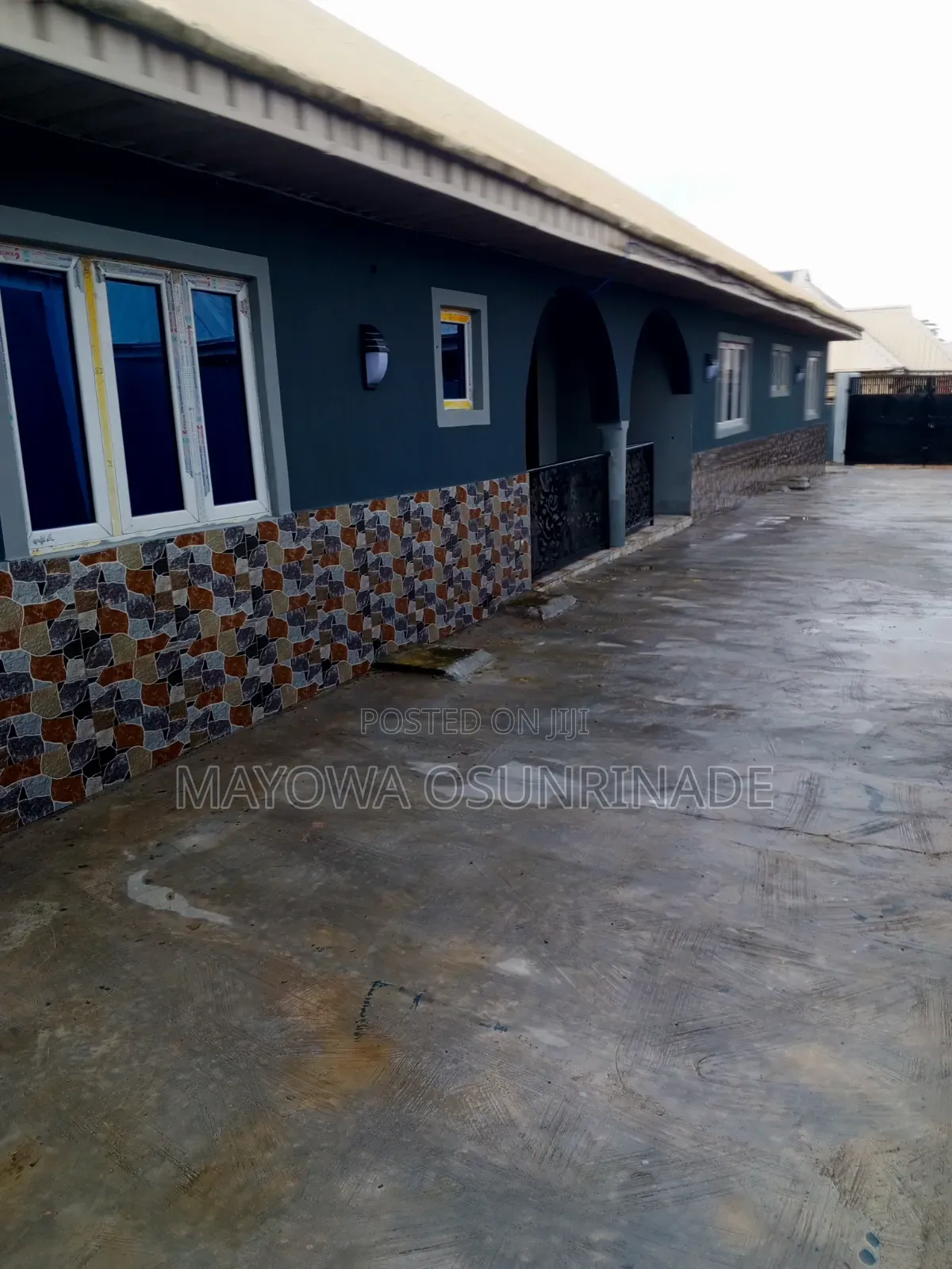 3bdrm Apartment in Ologuneru for rent