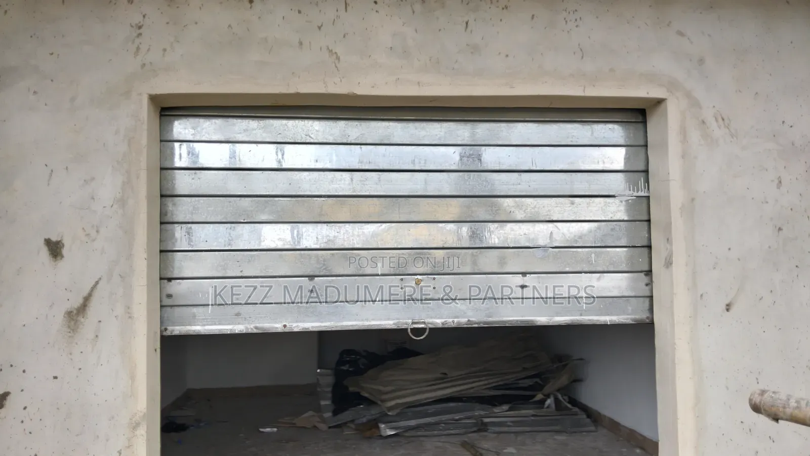 To Let : Sizeable 2 in 1 Shop at Rukpokwu