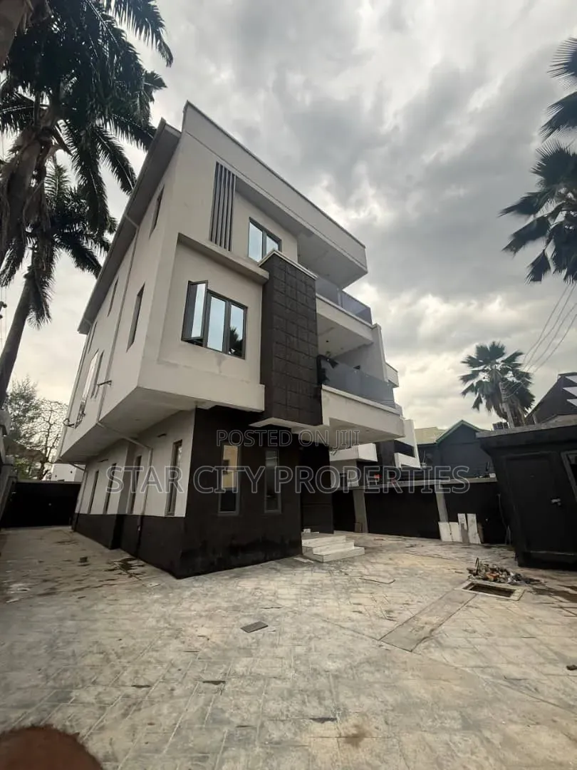 4bdrm Duplex in Omole Phase 1 for sale