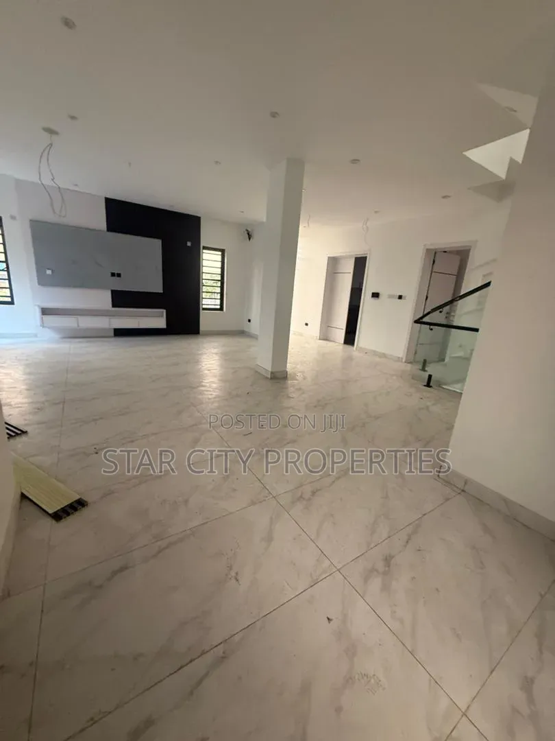 4bdrm Duplex in Omole Phase 1 for sale