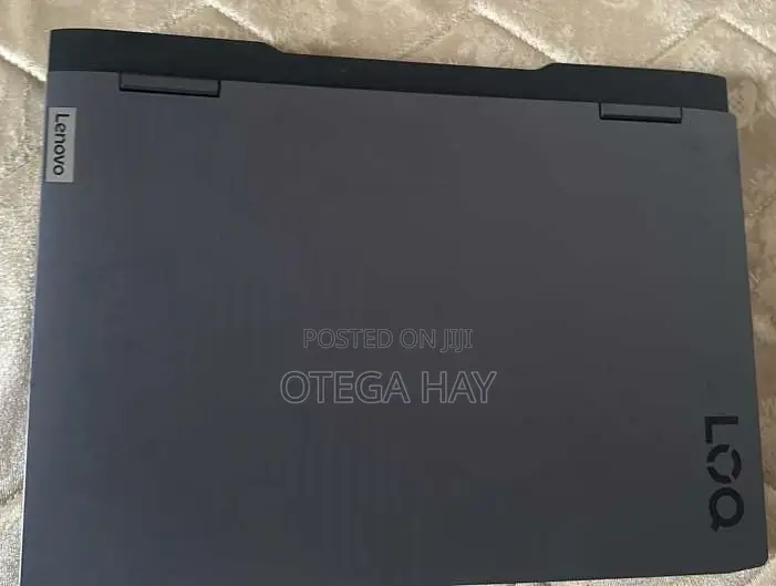 Laptop Lenovo LOQ 15IRH8 8GB Intel Core i5 SSHD (Hybrid) 1T