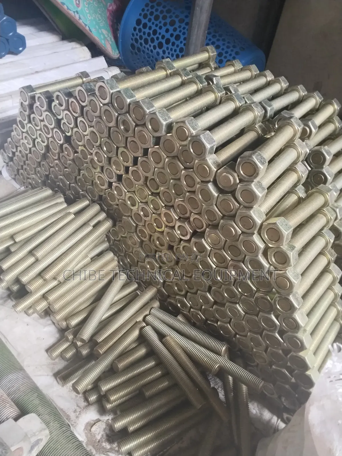 1"x180mm Stud Bolt and Nut