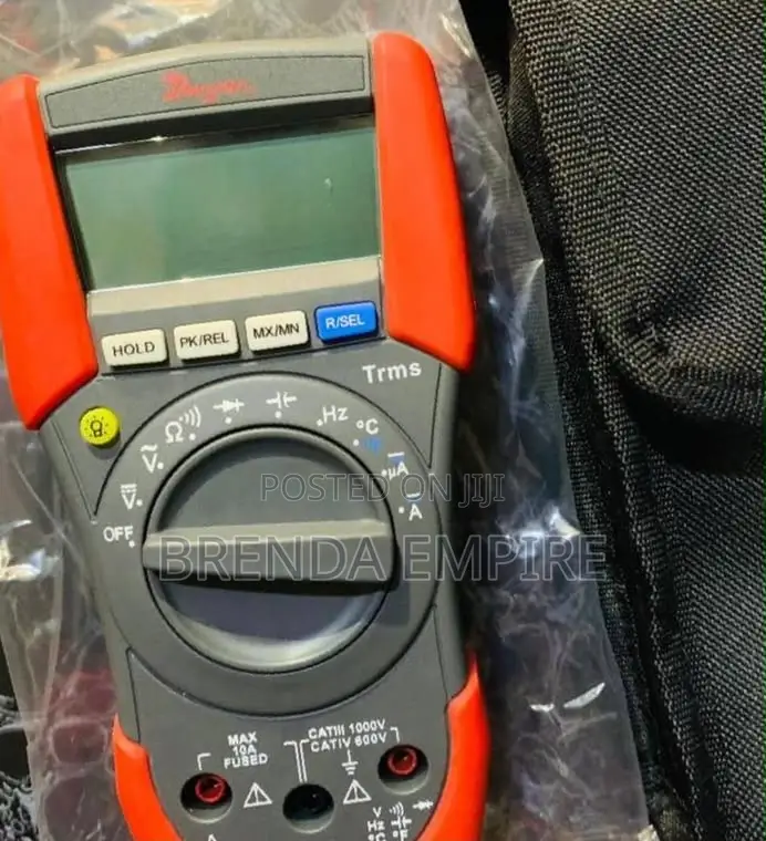 DWYER Digital Multimeter