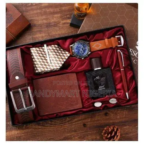 7-in-1 Premium Gift Set for Men Brown