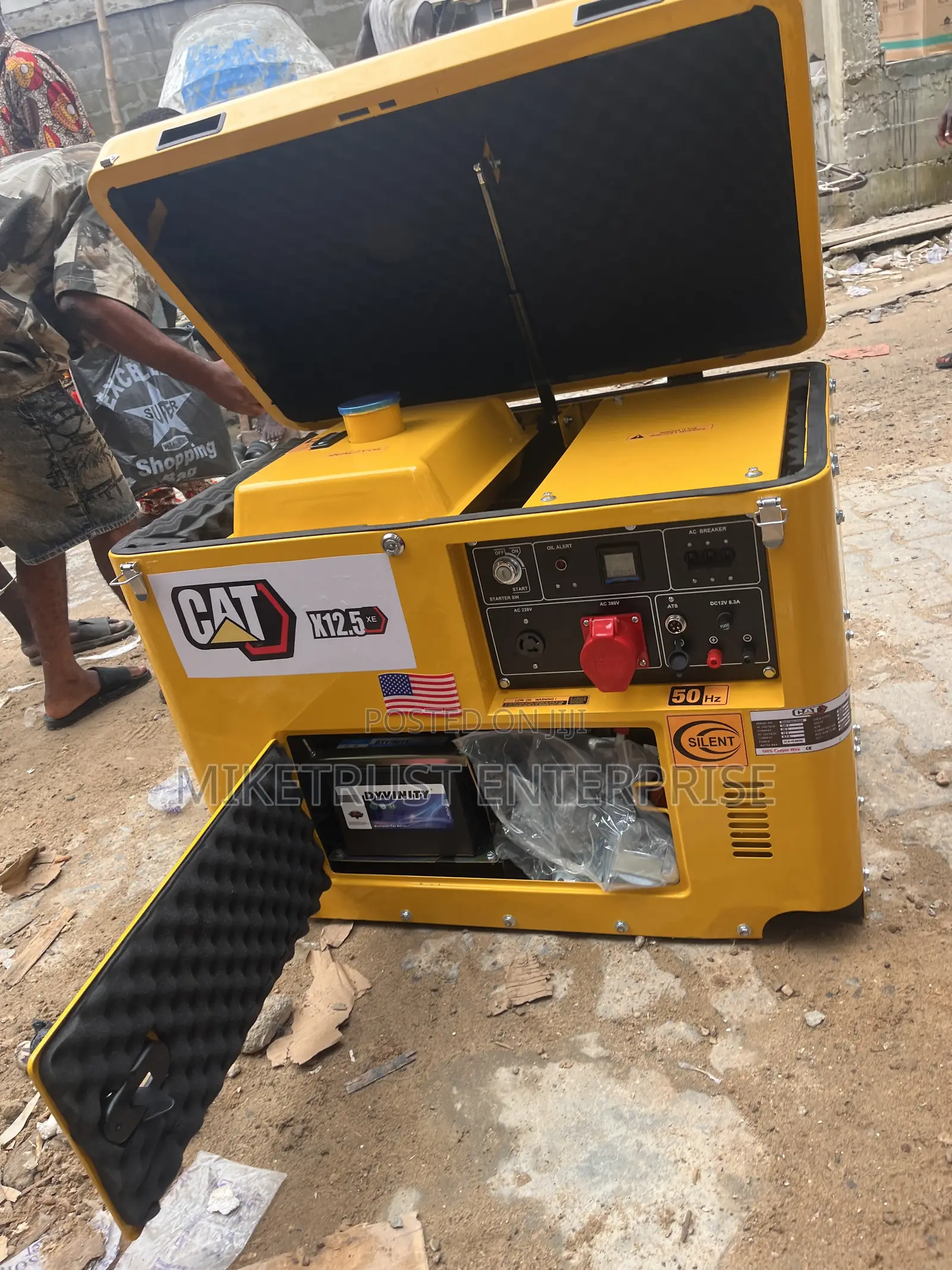 Cat 12kva Diesel Soundproof Generator. 3 Phase