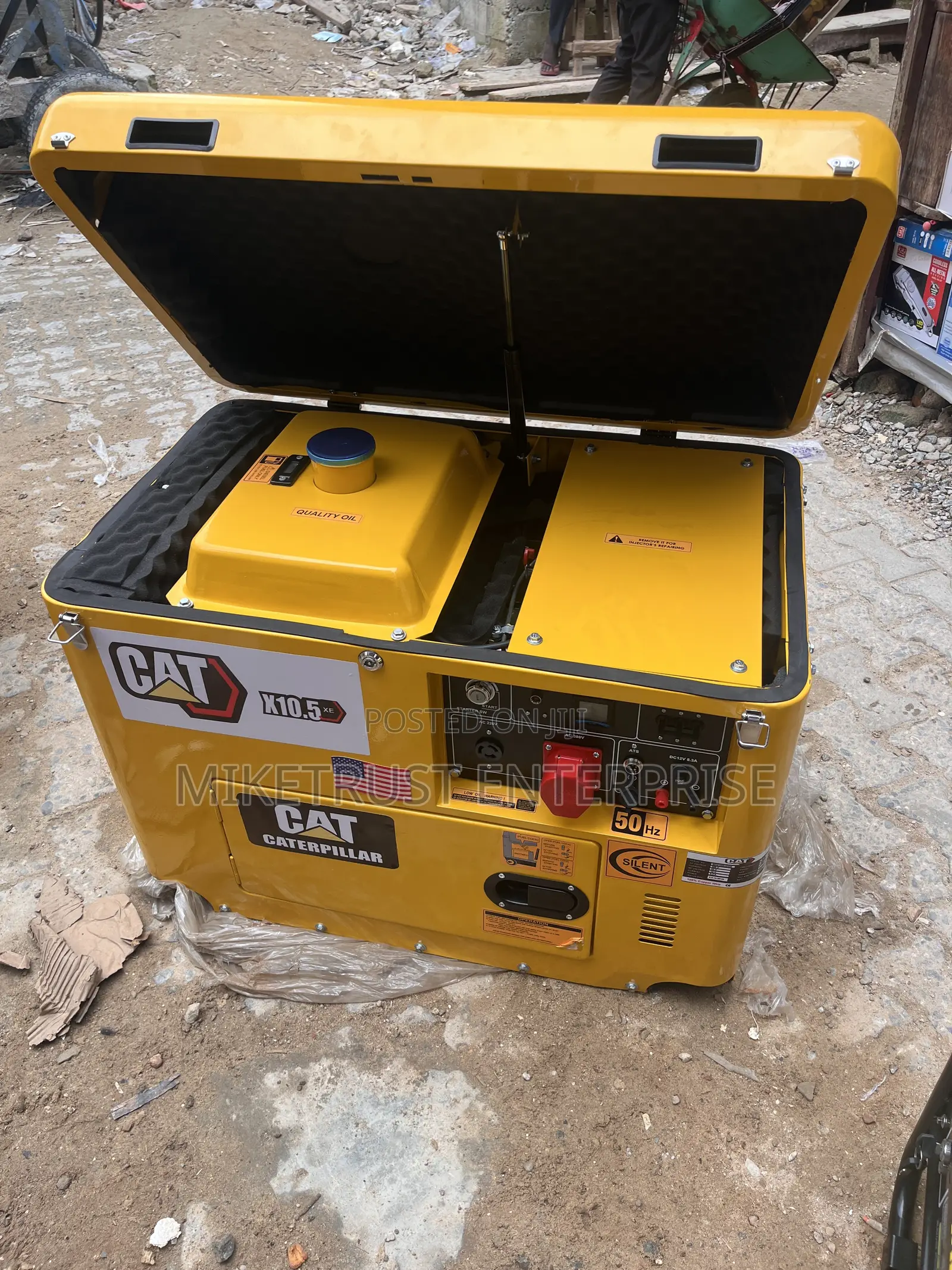 Cat 10kva Soundproof 3 Phase Diesel Generator