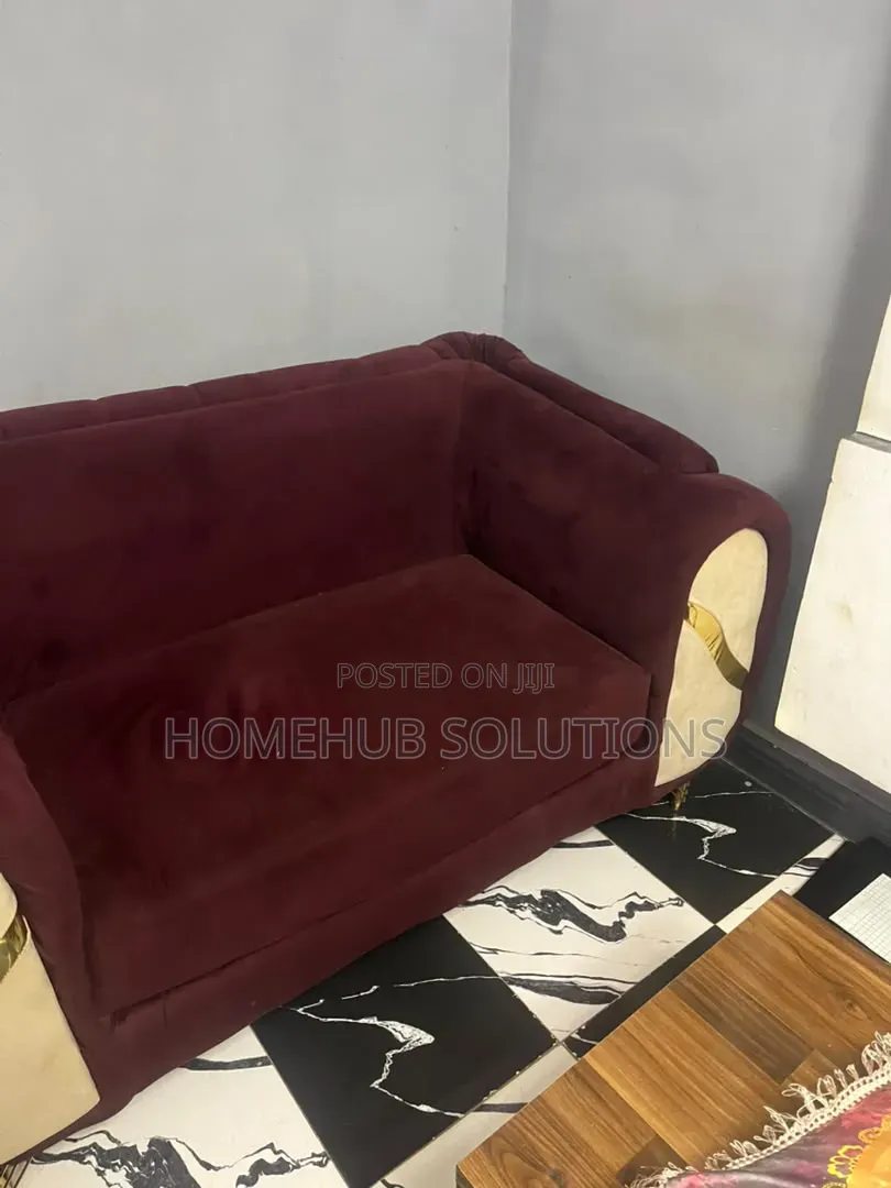 6 Seaters Sofa