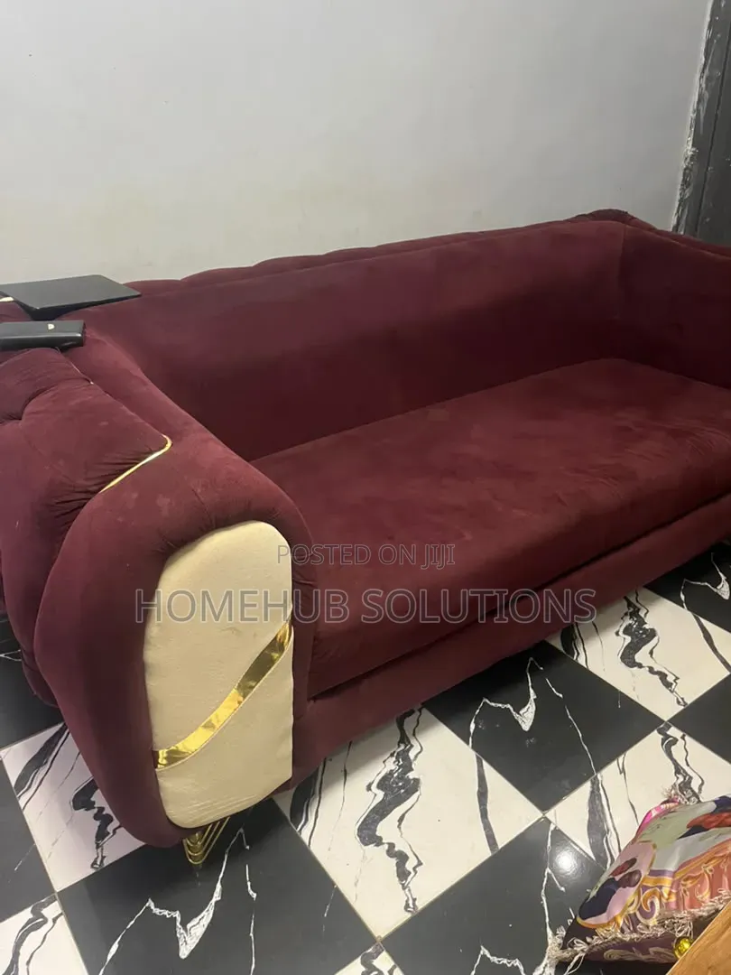 6 Seaters Sofa