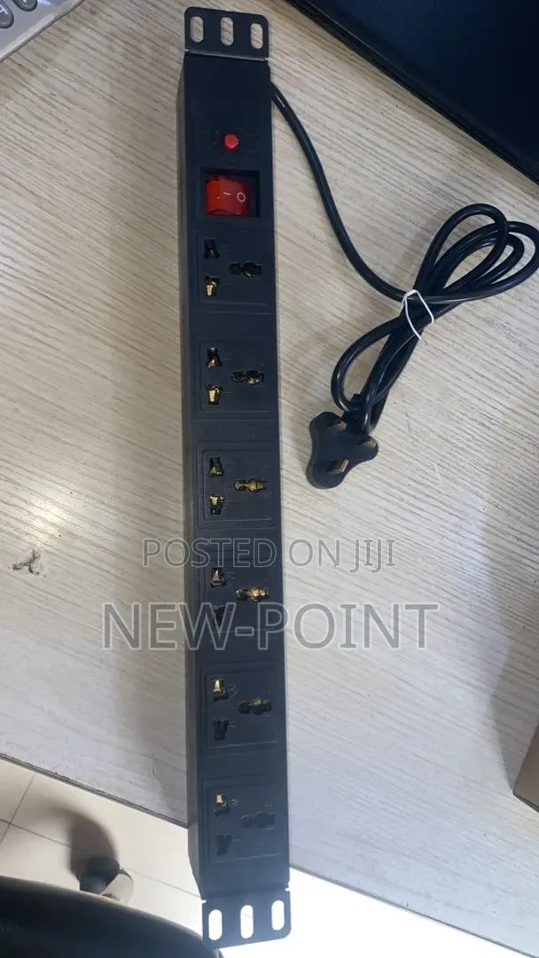 19-Inch Rack Mount PDU – 6 Universal Socket. PDU Surge Protection