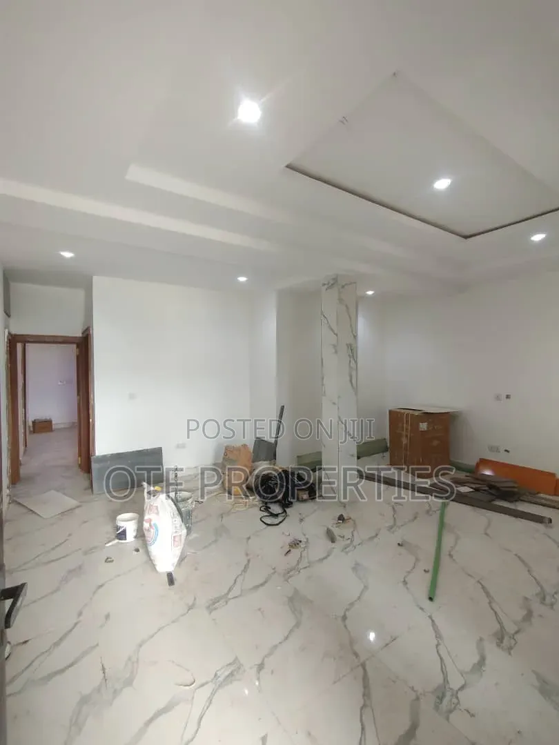 1bdrm Apartment in Jahi Glimore for rent