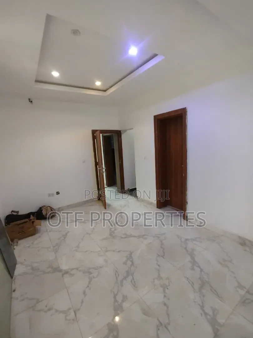 1bdrm Apartment in Jahi Glimore for rent