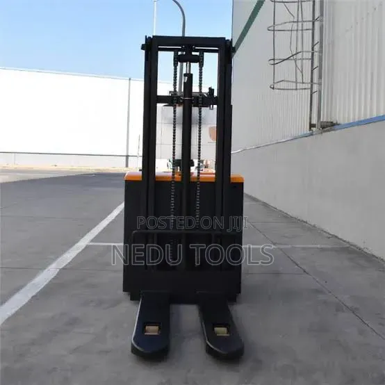 Electric Stacker