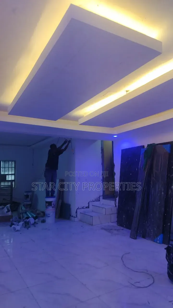 3bdrm Apartment in Okupe Estate, Mende for rent