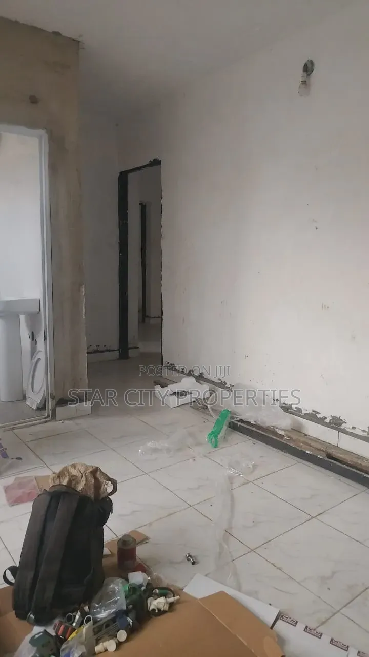 3bdrm Apartment in Okupe Estate, Mende for rent