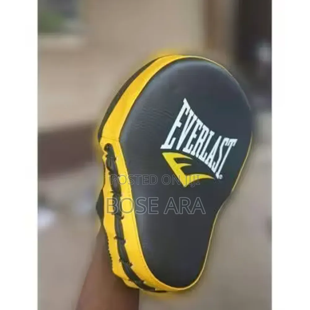 Boxing Training Pad Everlast Adult Training Coaches Pad