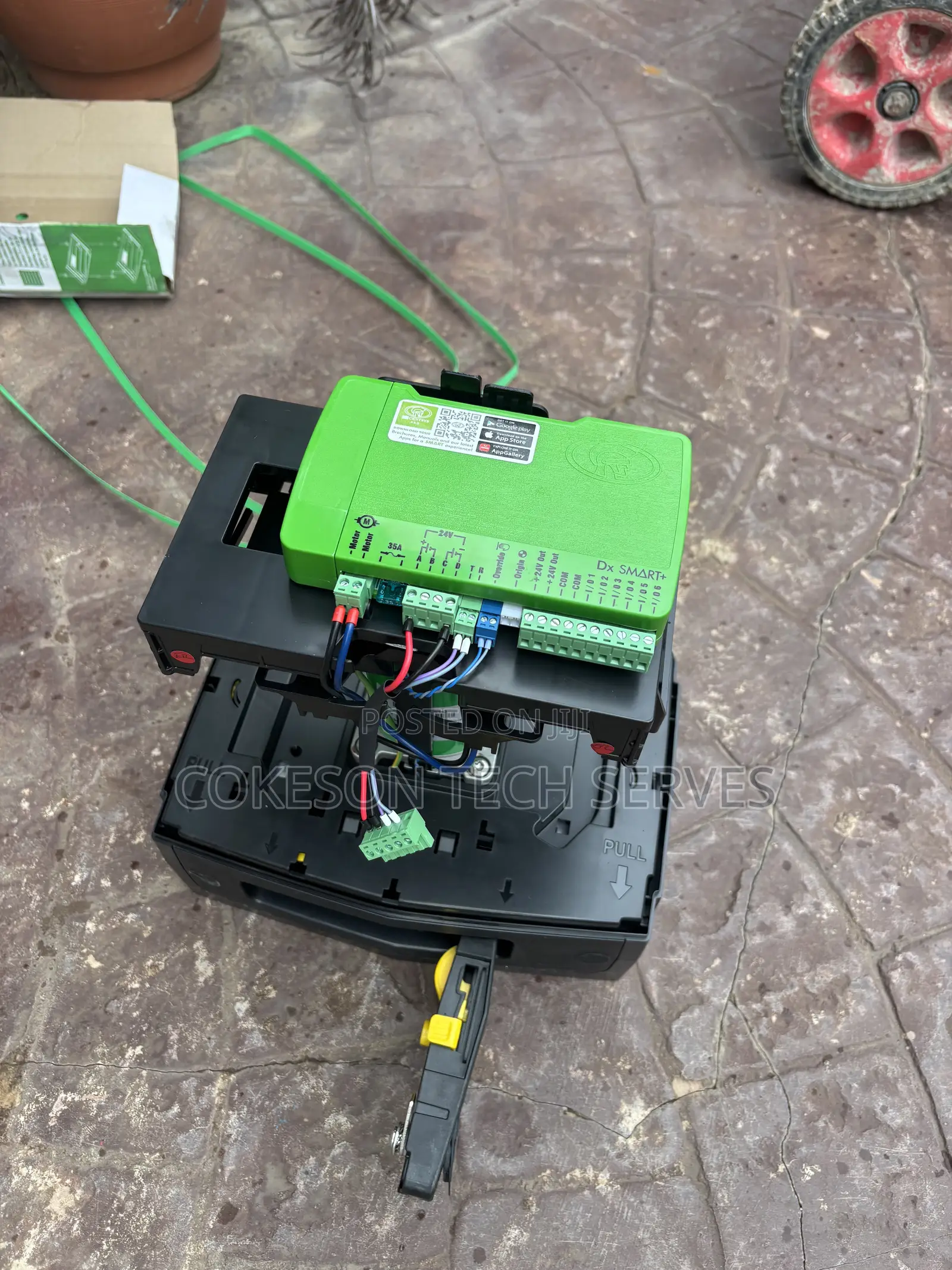 Dual Phone Remote Control Automatic Sliding Gate Engine Installation