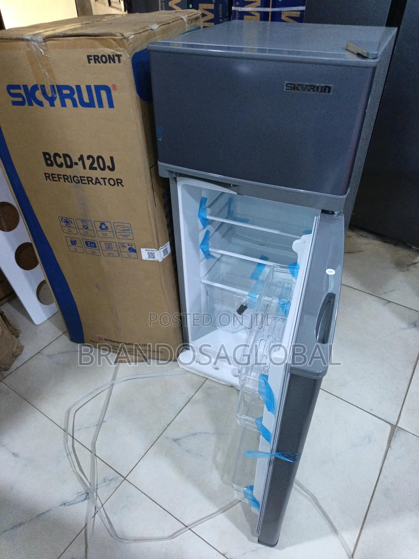 Skyrun BCD-120J Refrigerator – Low Power Consumption Fridge