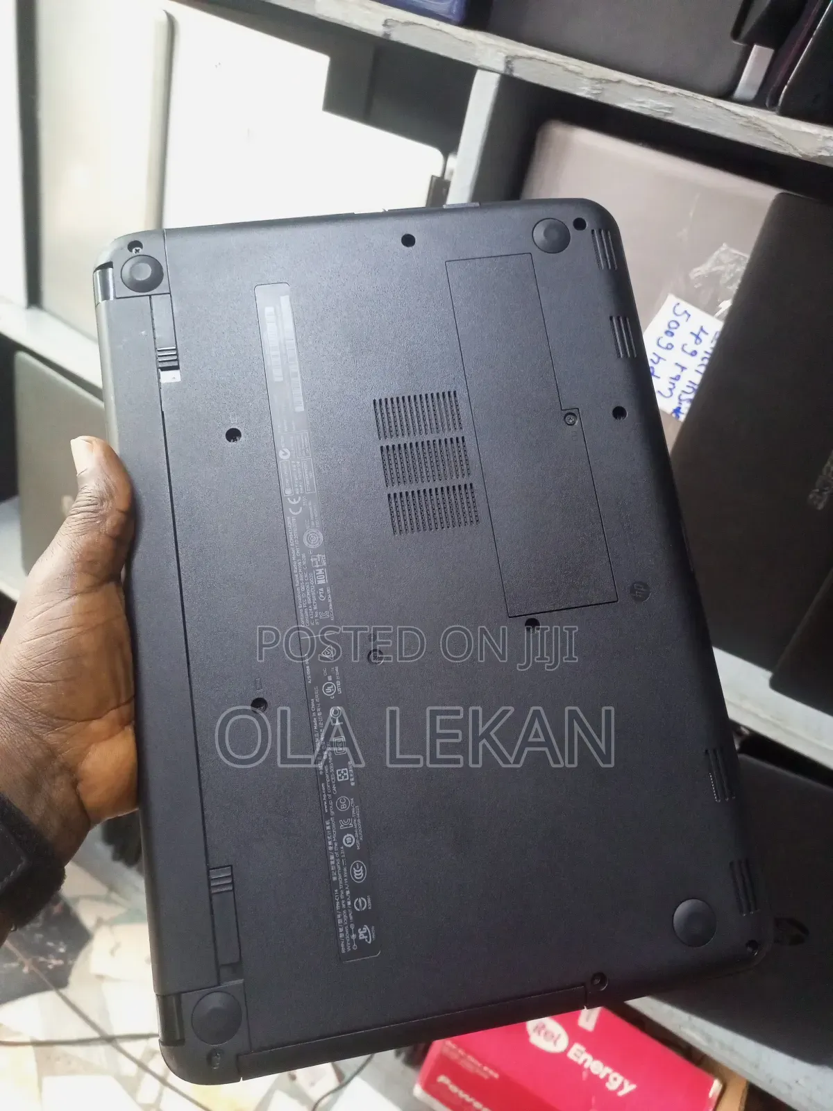 Laptop HP 14-dq1025cl 4GB AMD A4 HDD 500GB