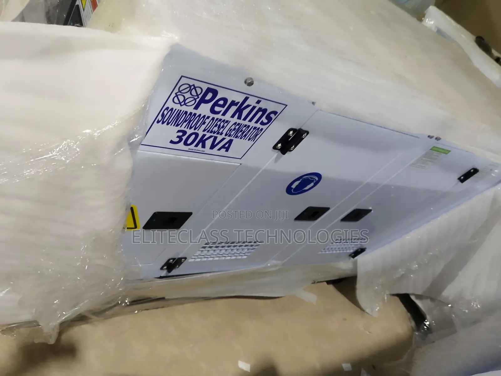 30kVA Perkins Soundproof Electric Diesel Powered Generator