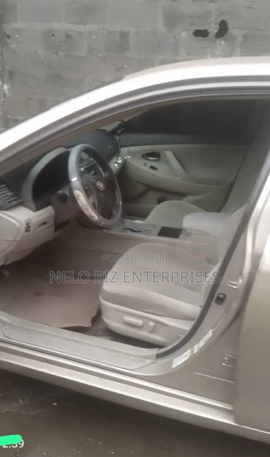Toyota Camry 2008 Gold