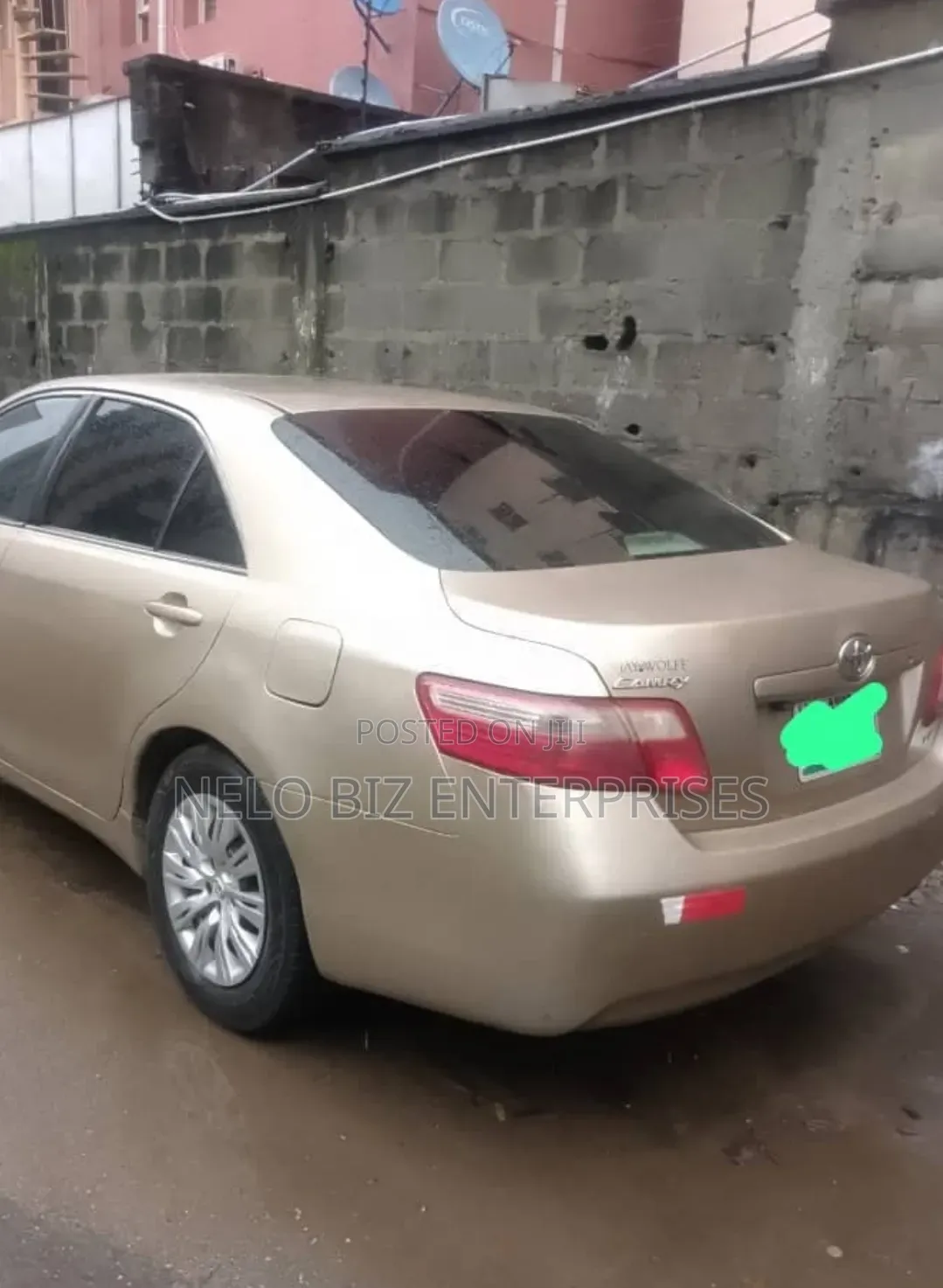 Toyota Camry 2008 Gold