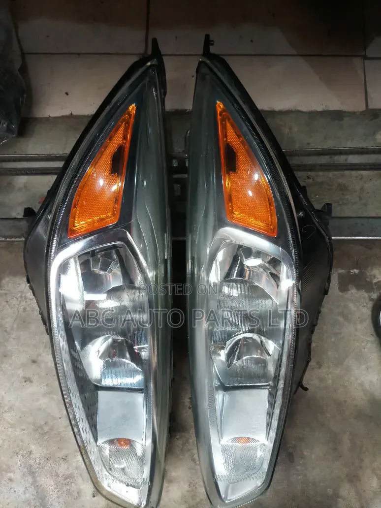 Headlight Ford Focus 2016