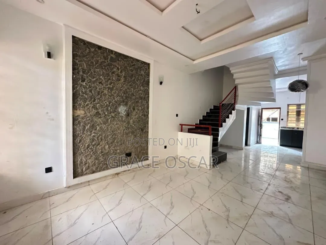 2bdrm Duplex in Sangotedo for rent