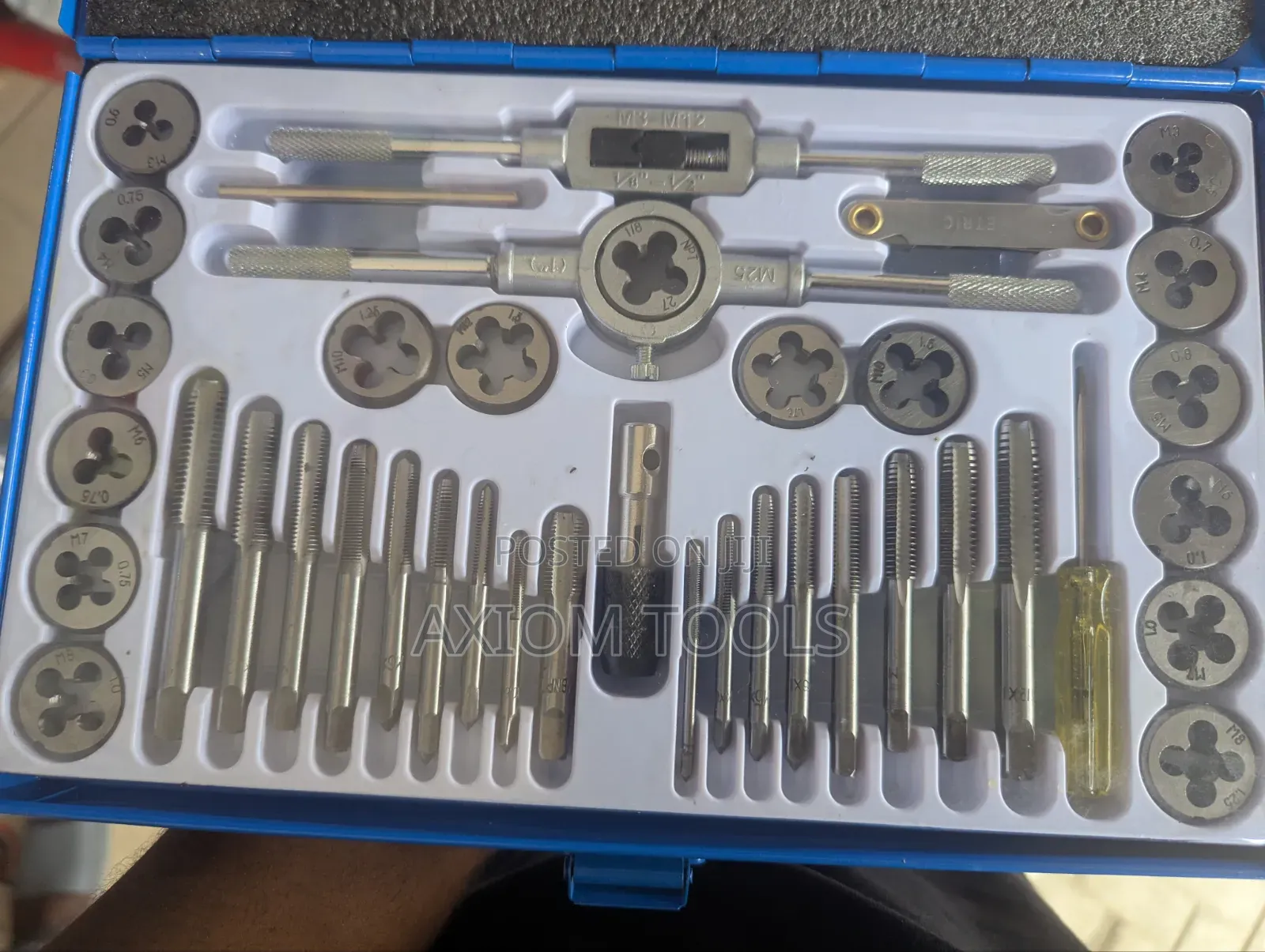 40 Pieces Tap and Die Set