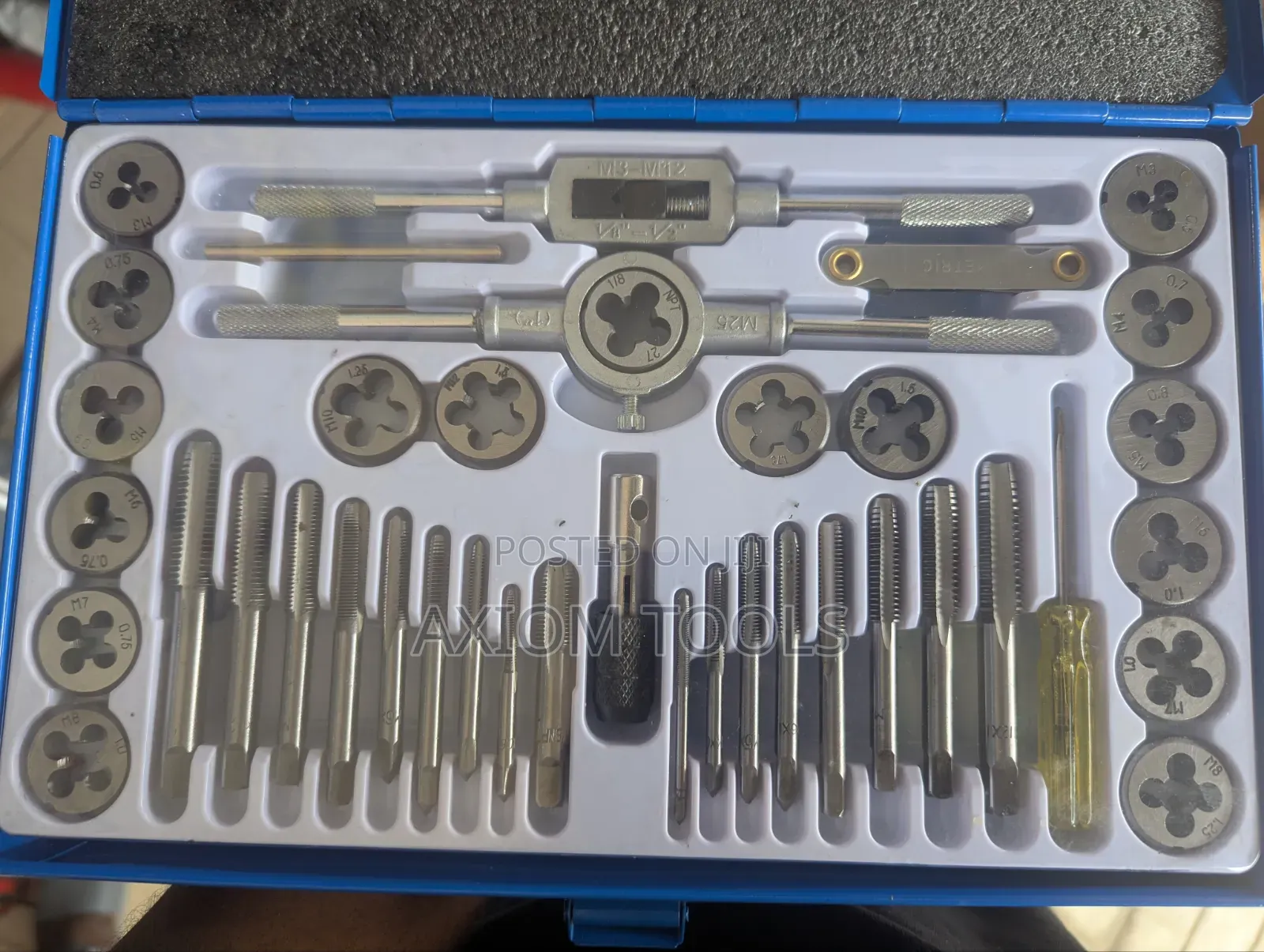 40 Pieces Tap and Die Set