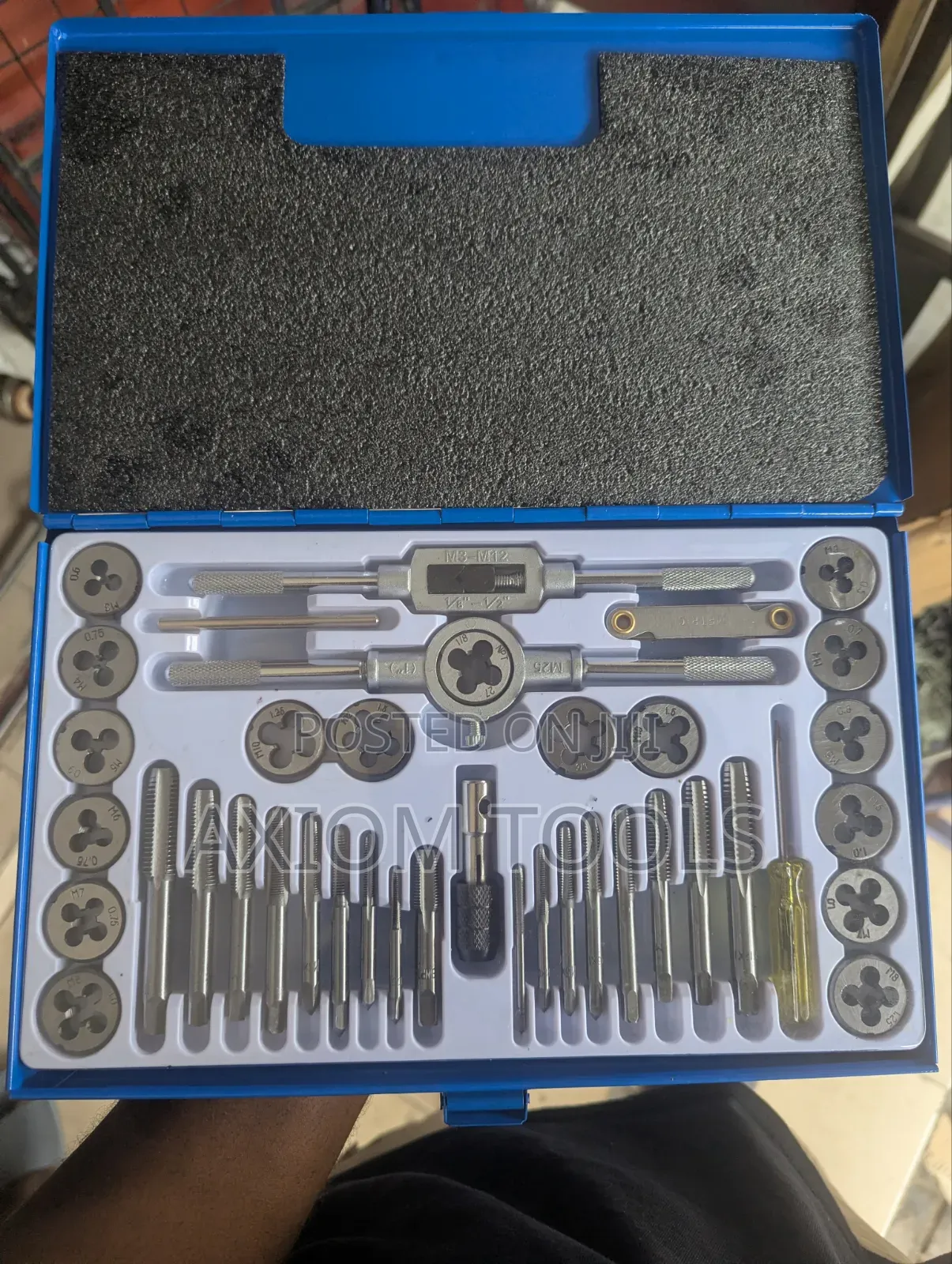 40 Pieces Tap and Die Set
