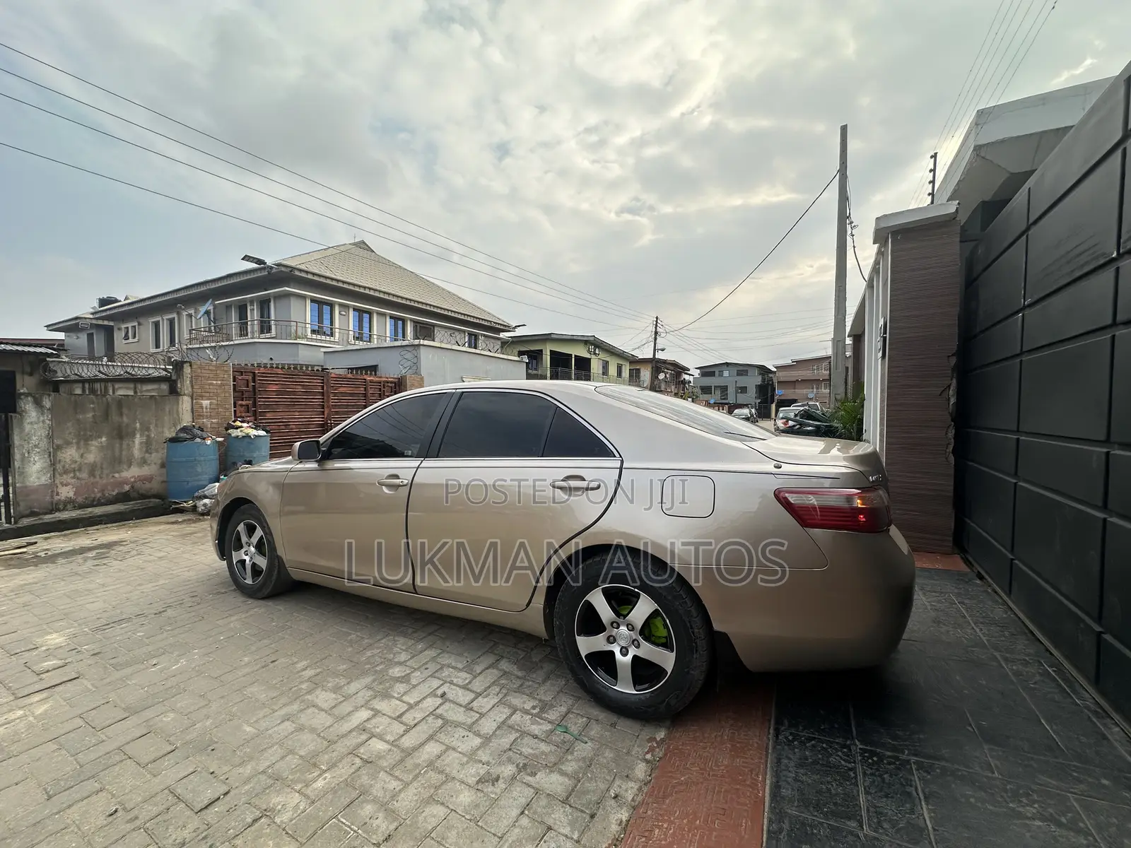Toyota Camry LE 4dr Sedan (2.4L 4cyl 5A) 2008 Gold