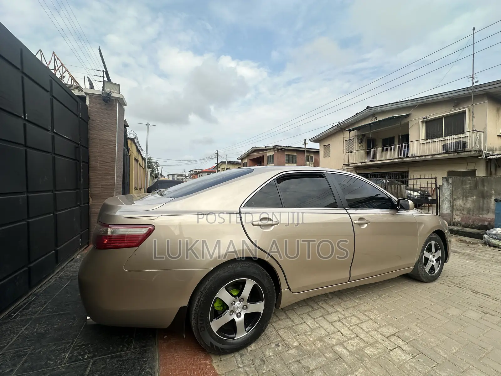 Toyota Camry LE 4dr Sedan (2.4L 4cyl 5A) 2008 Gold
