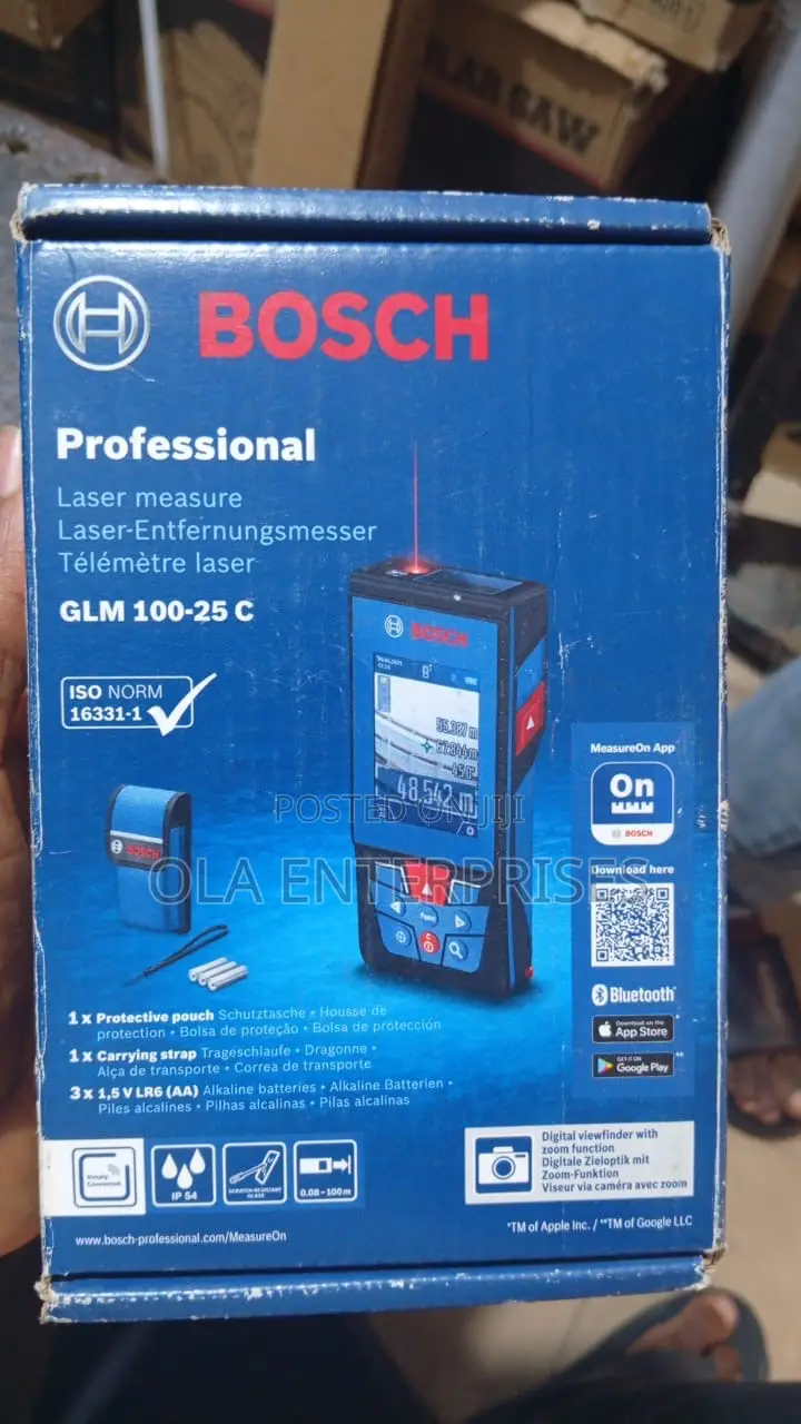 GLM 100-25 C Laser Distance Meter