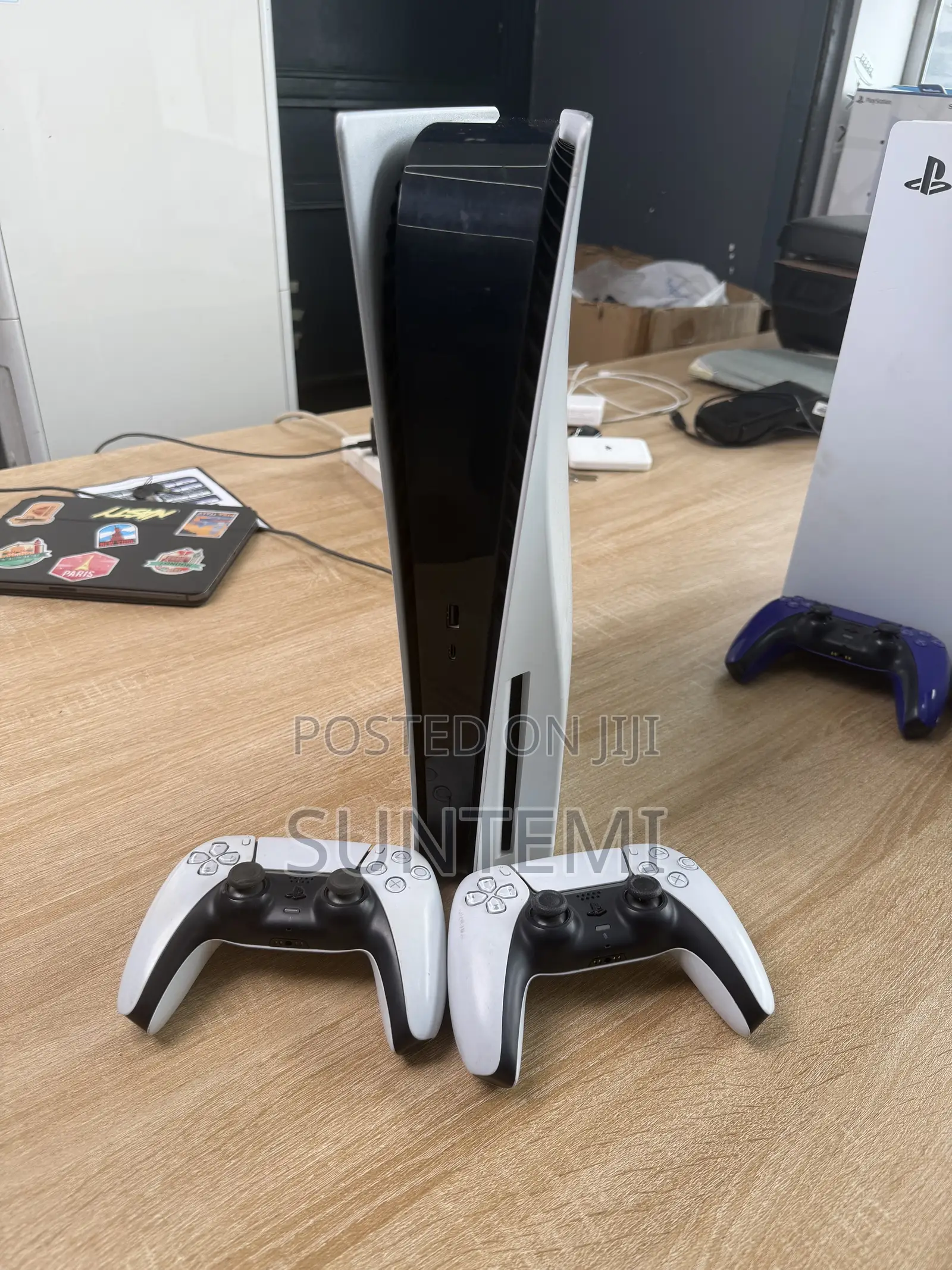 UK Used PS5 Fat With 2 Controllers and Games