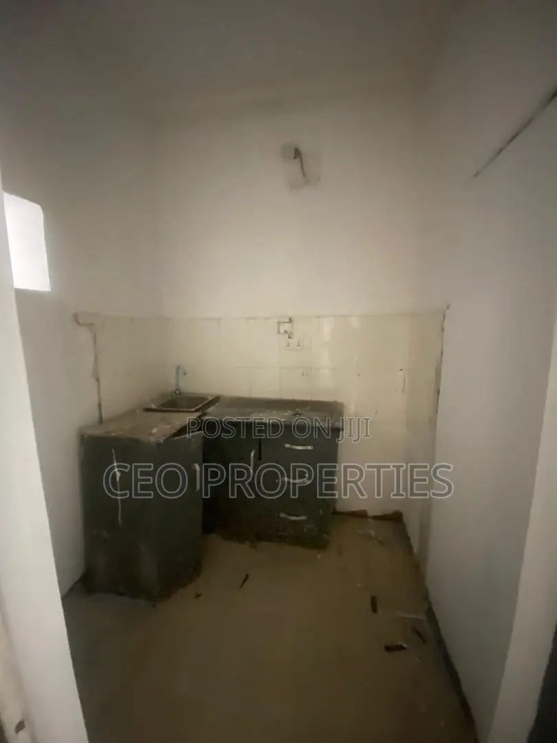 Mini Flat in Off Admiralty Way, Lekki Phase 1 for rent