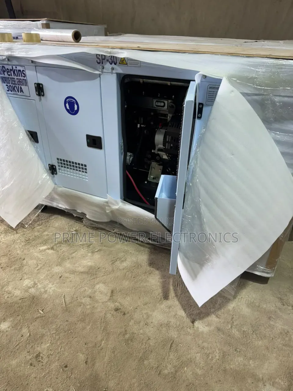Heavy-Duty 30kVA Silent Diesel Generator for Home Business