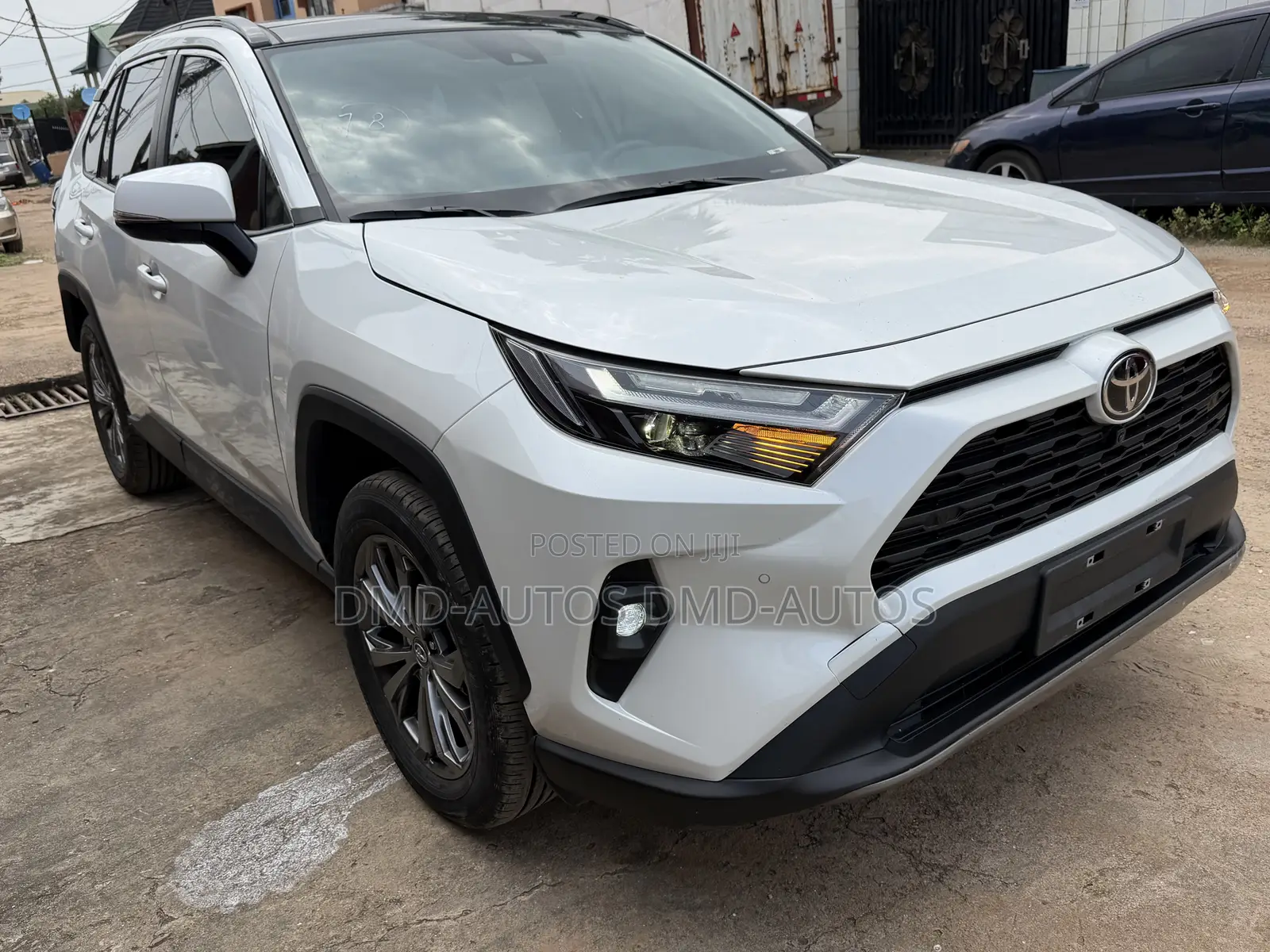 Toyota RAV4 2024 White