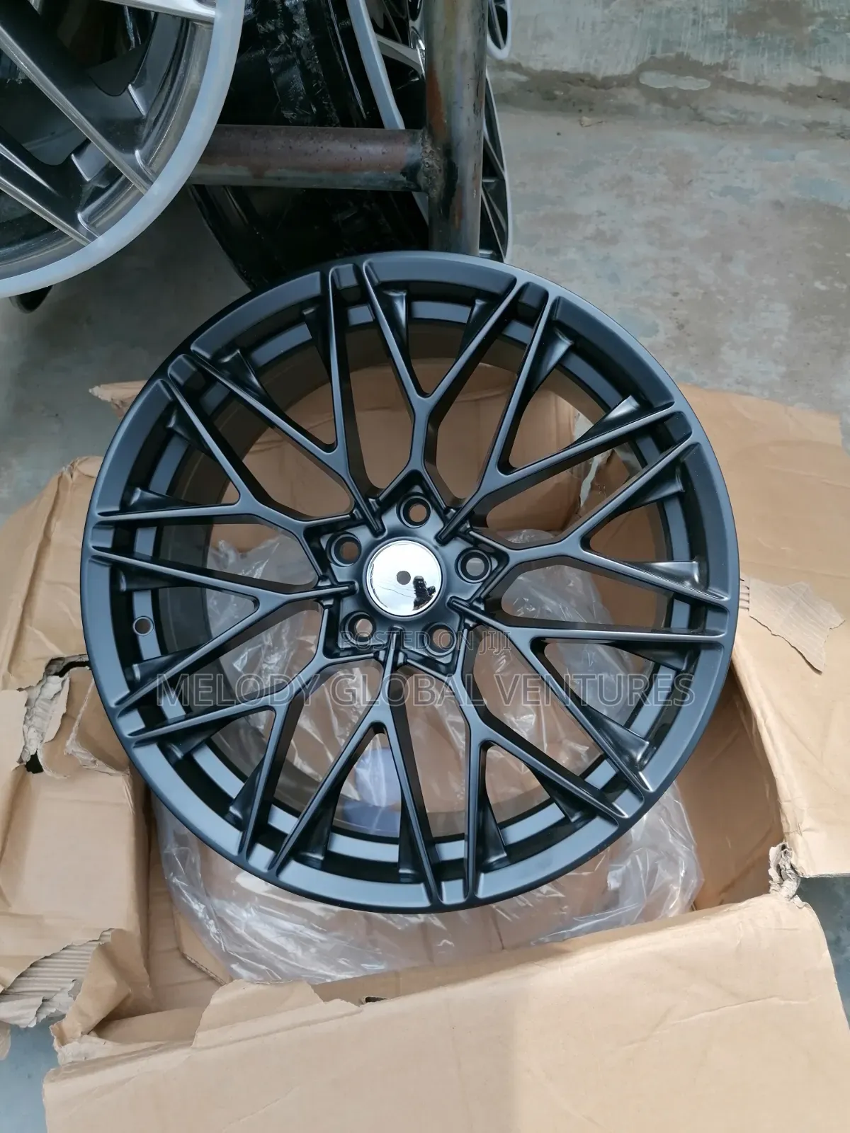 18 Rims Pure Black