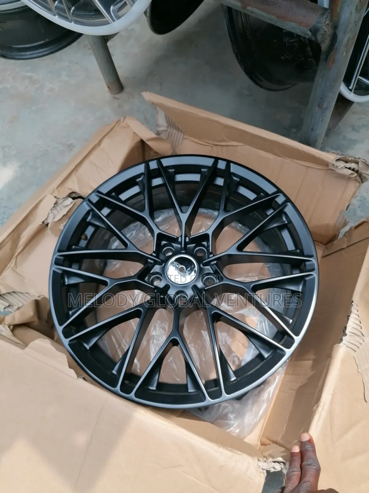 18 Rims Pure Black