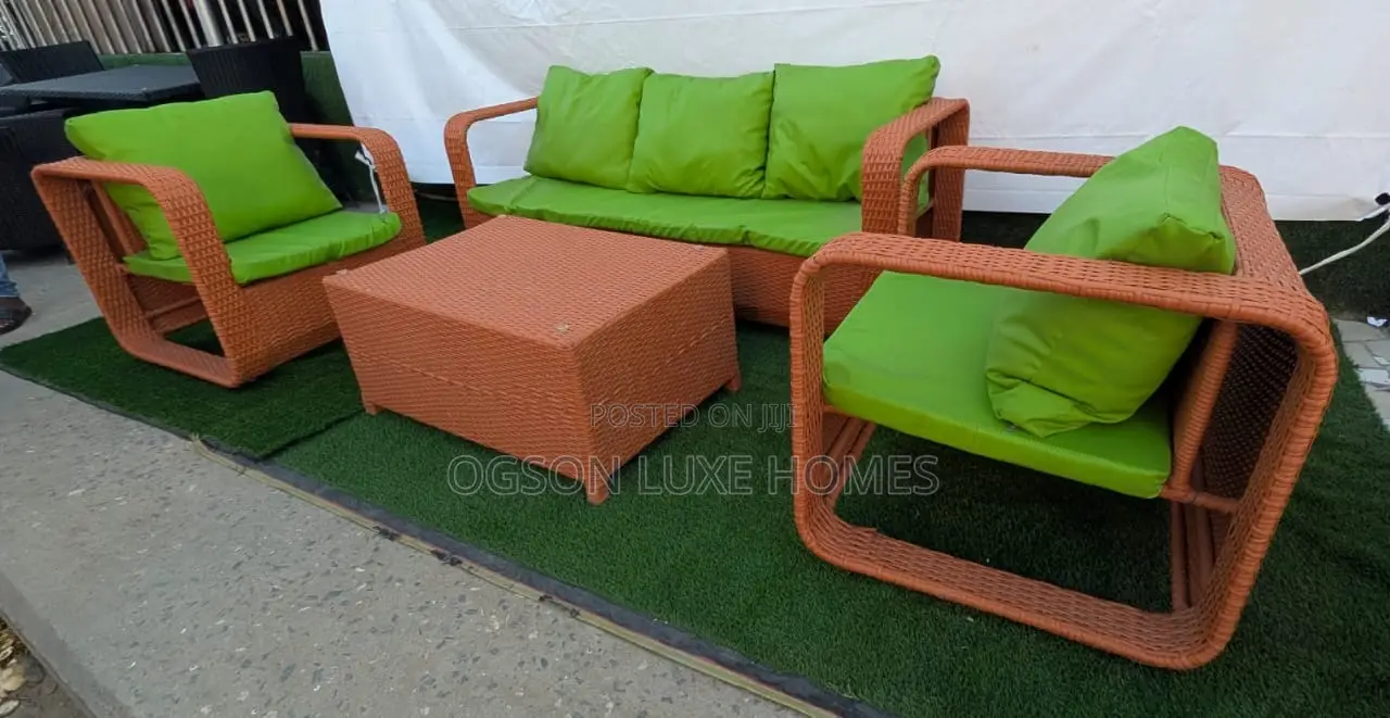 Quality Rattan Outdoor Five Seaters With Table Glass Top